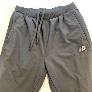 NEW BALANCE Woman's  Grey Medium Joggers/Active Pants relaxed fit